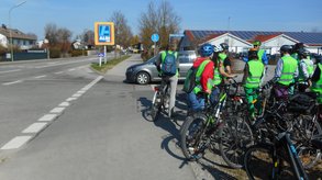 Die Kreuzung auf Höhe des ALDI wird markiert