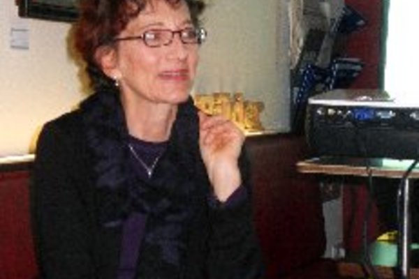 Referentin Bettina Goldner